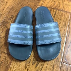 Adidas Adilette Slides